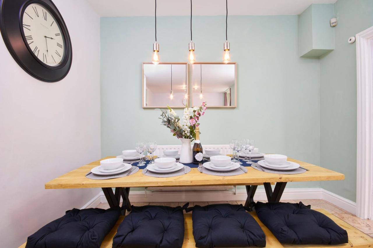 Wonderful Apartment In Bath With Garden - Sleeps 8 Bagian luar foto
